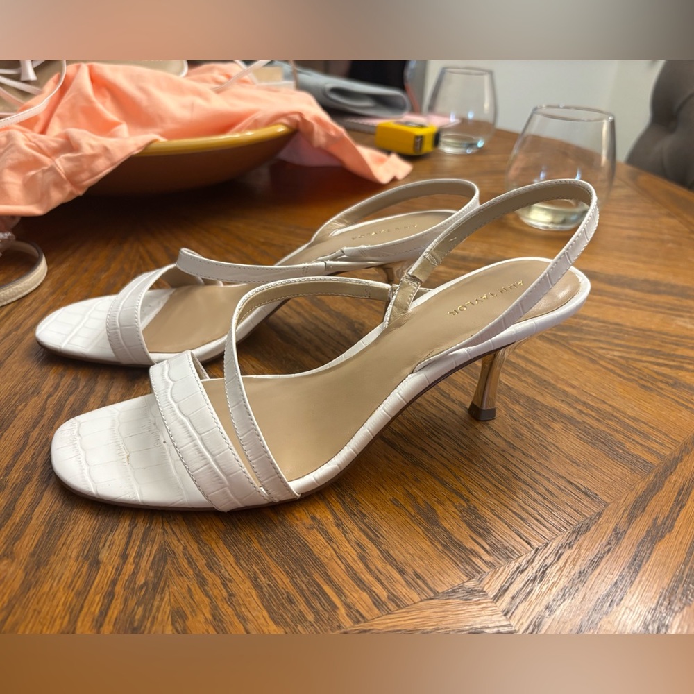 Gently used Ann Taylor Annette Croco Slingback Sandal size 8.5